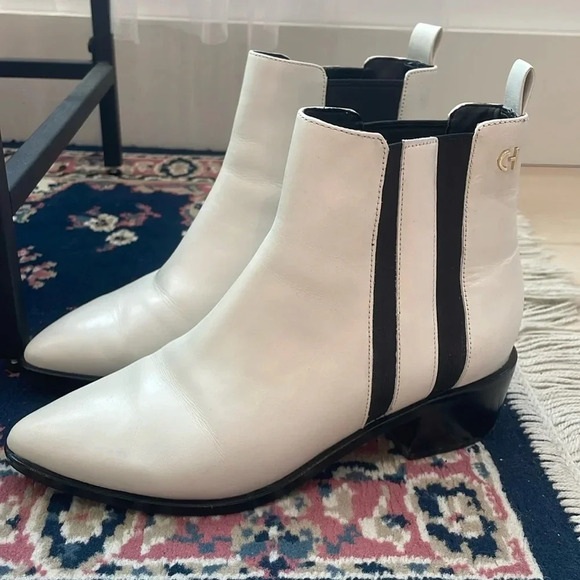 Cole Haan Valorie Chelsie Bootie Boots Size - Picture 3 of 13